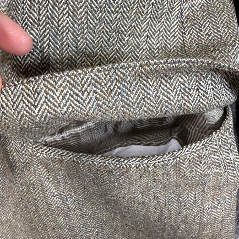 Jos. A. Bank Herringbone Sport Coat Mens 42R Tan 100% Silk Blazer 2-Button